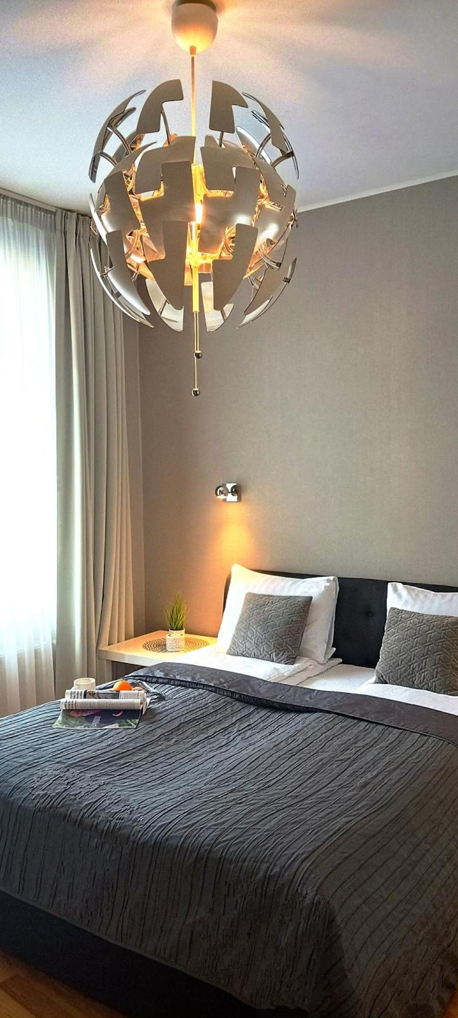 Old Town 2 Bedroom Near Dome Square & Scenic Waterfront Ryga