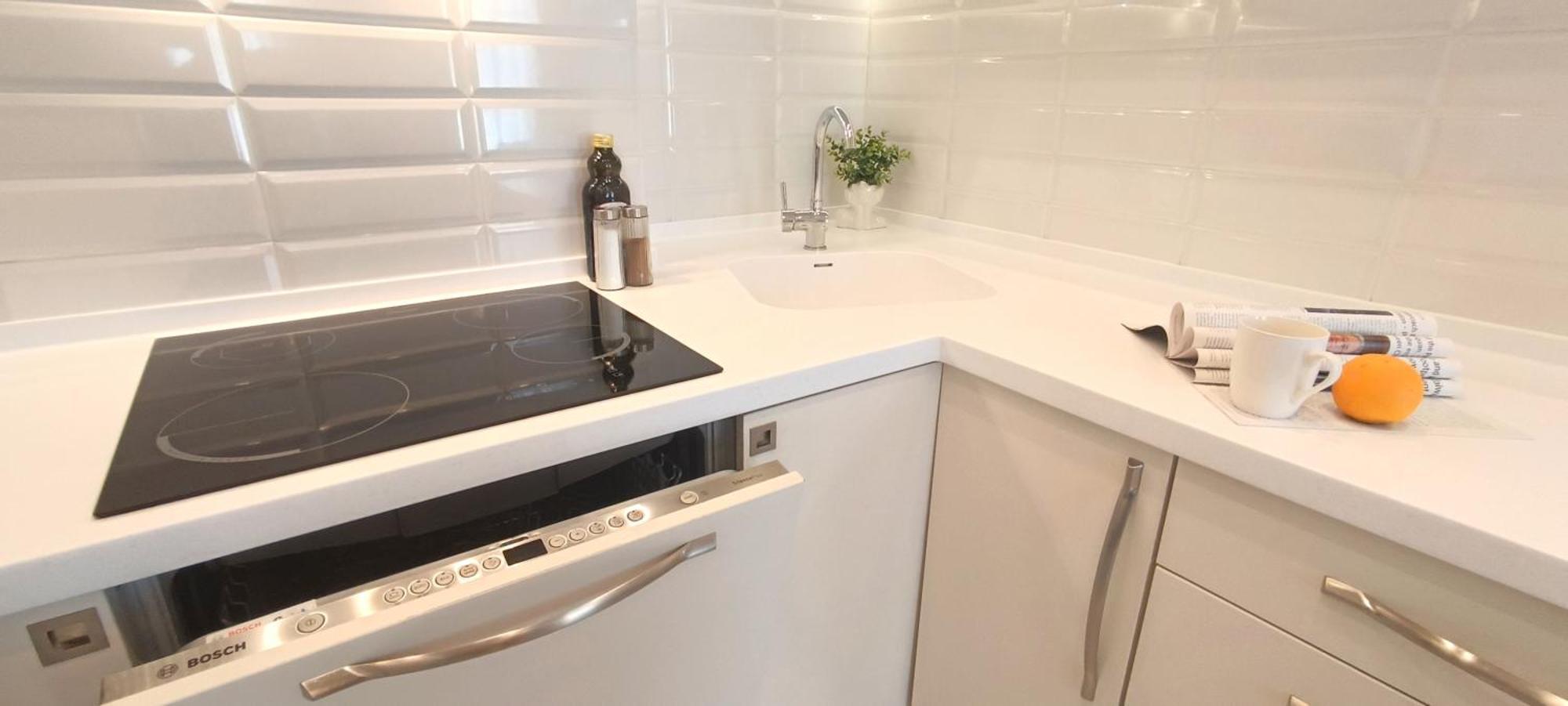 Old Town 2 Bedroom Near Dome Square & Scenic Waterfront Apartament Ryga